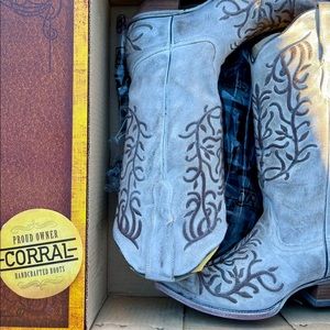 Corral Taupe Grey White 13” Tall Boots 7.5